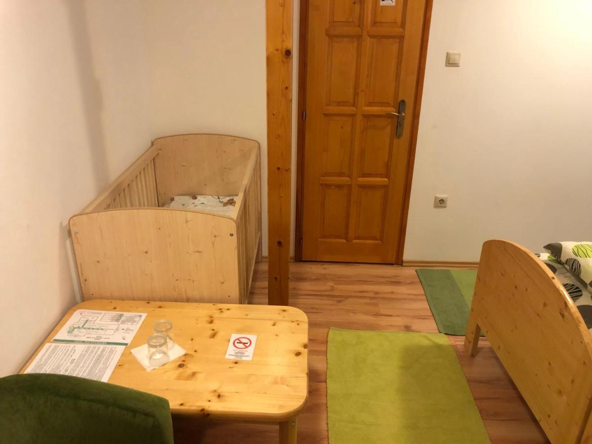 Antal-Tavi Fogado Es Horgaszparadicsom Szentes Exterior foto